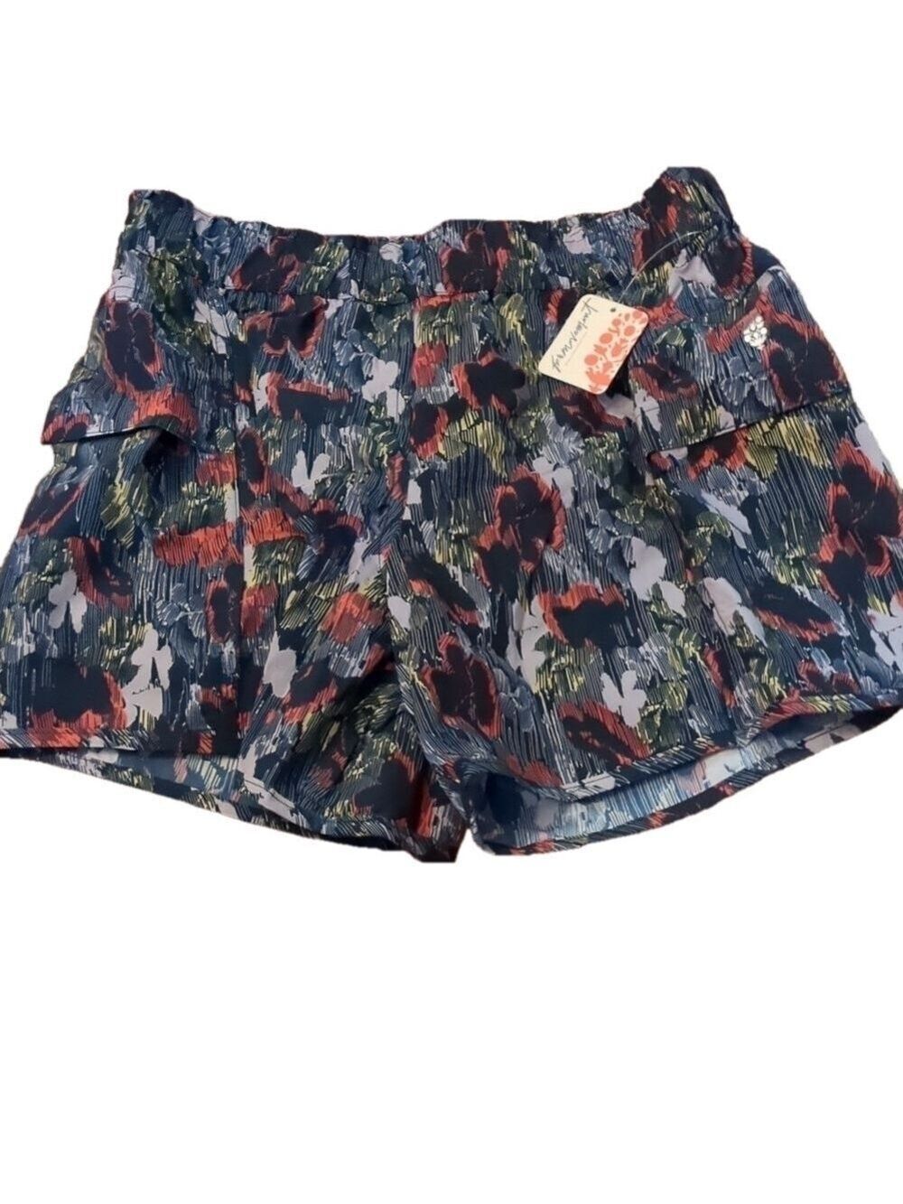 Free people in the wilds supernova combo shorts size XS